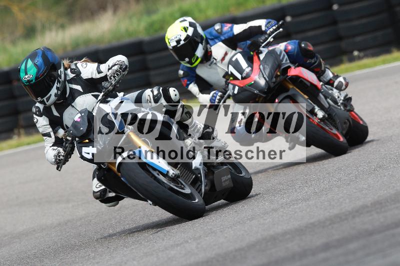 Archiv-2022/13 25.04.2022 Plüss Moto Sport ADR/Freies Fahren/77